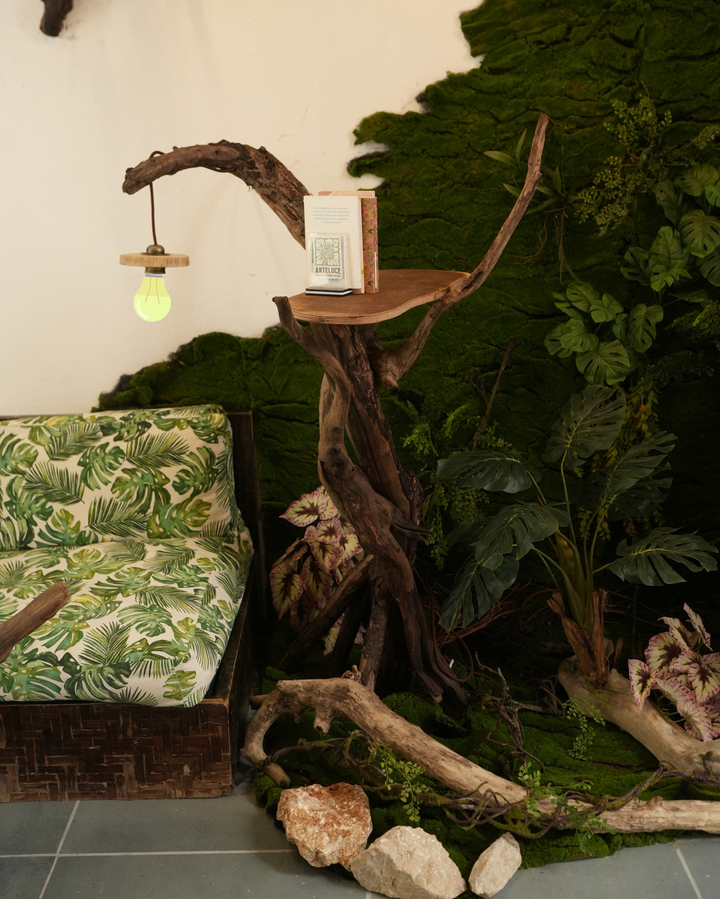 Lampada poggia libri - Tronchi naturali